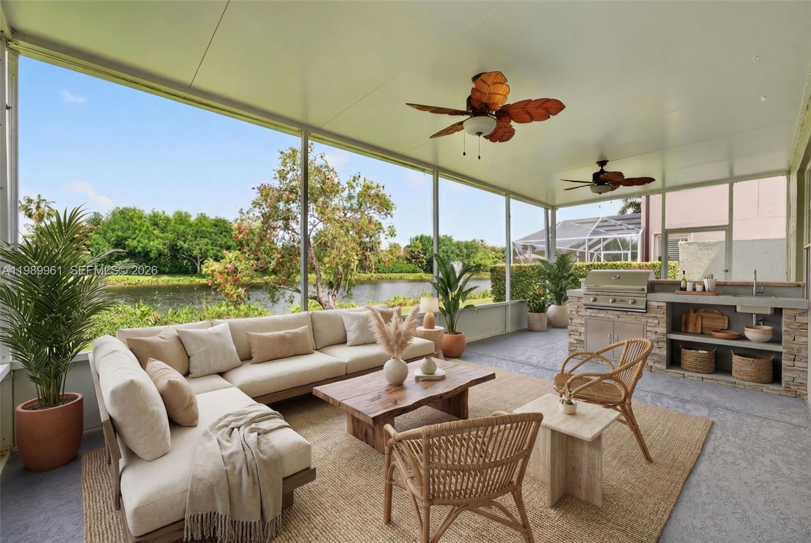 SYMPHONY BAY - Residential