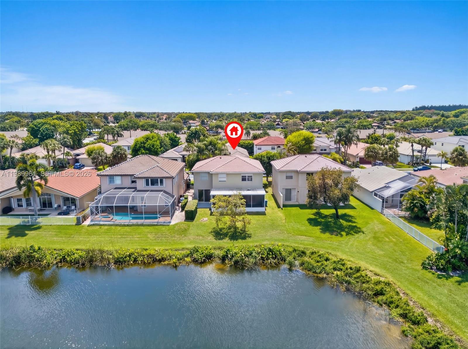 SYMPHONY BAY - Residential