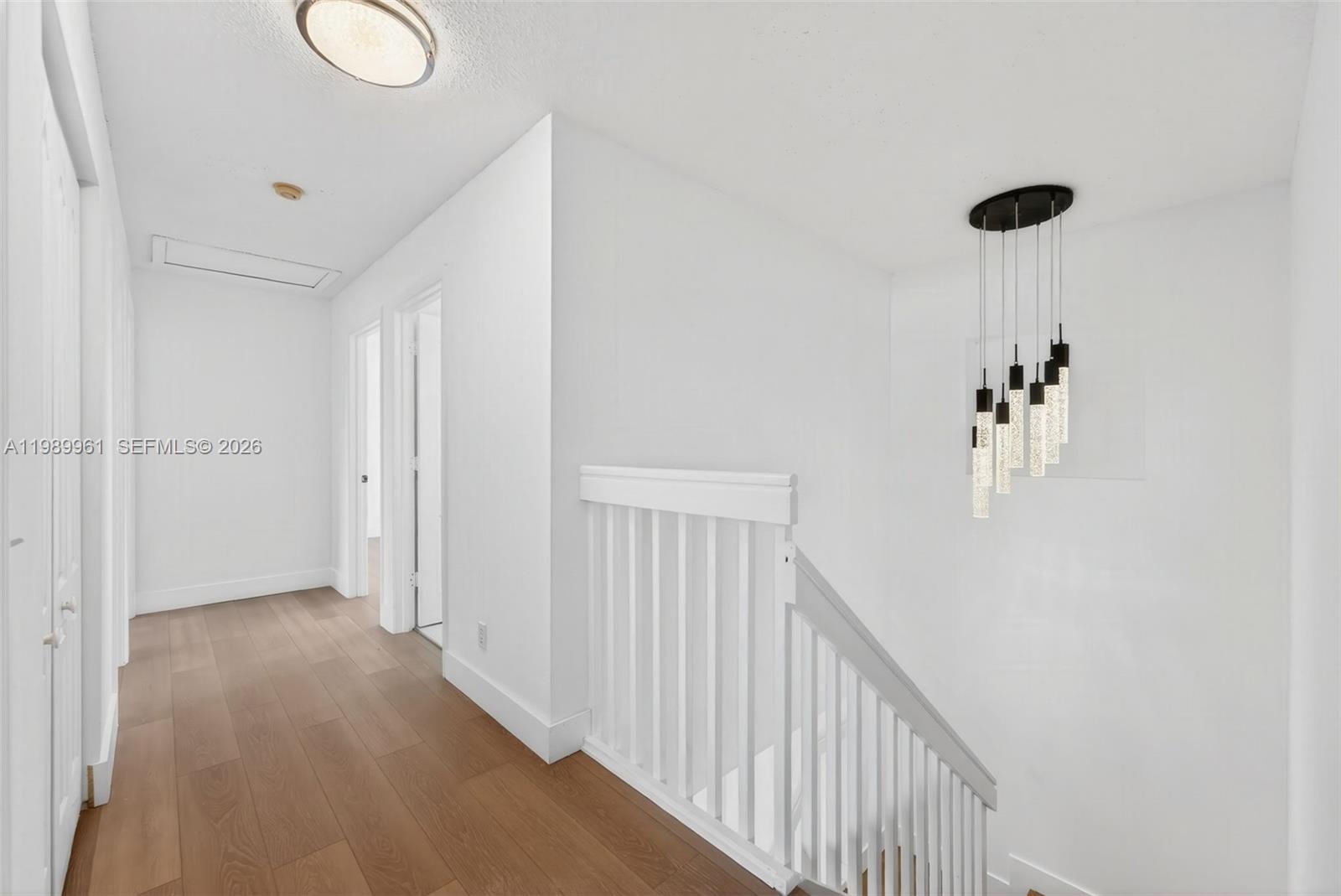 SYMPHONY BAY - Residential