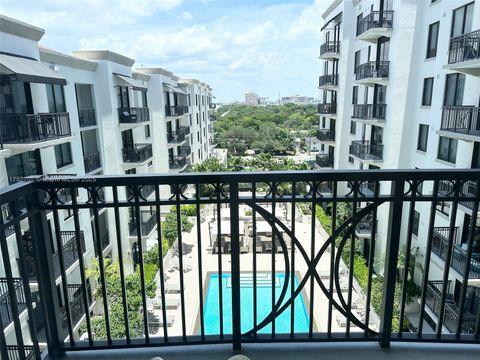 301 Altara Ave 814 Coral Gables FL 33146