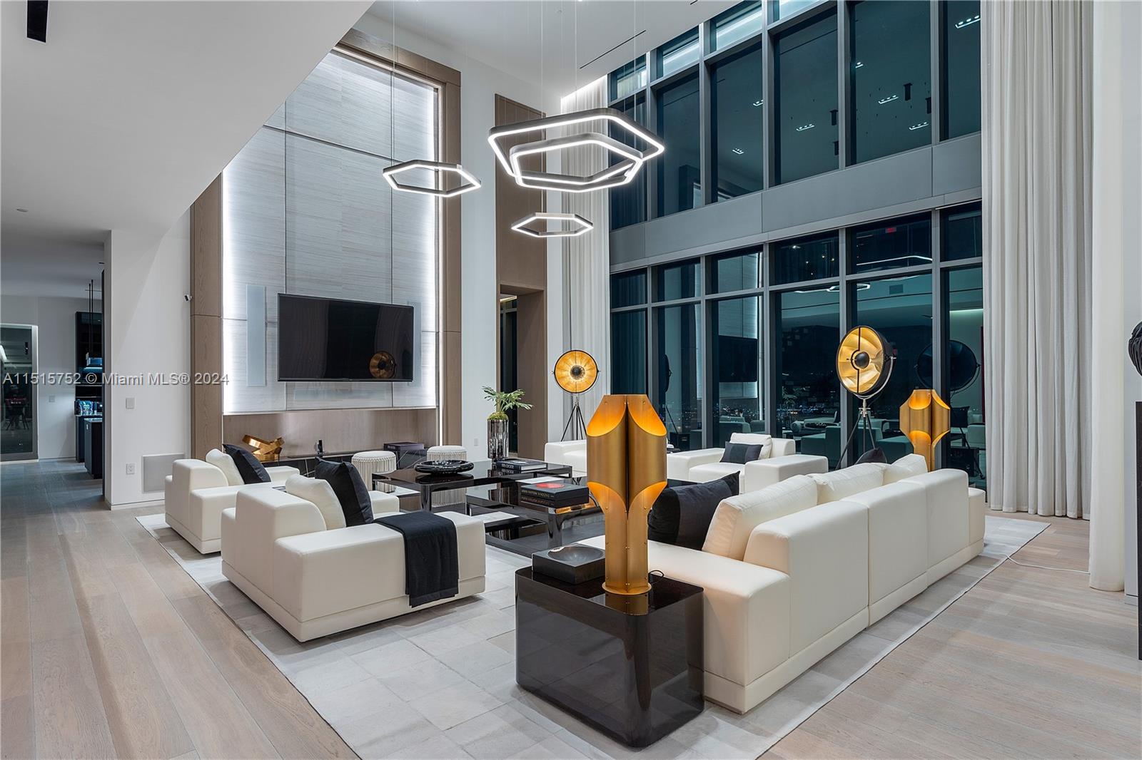 ECHO BRICKELL CONDO - Residential