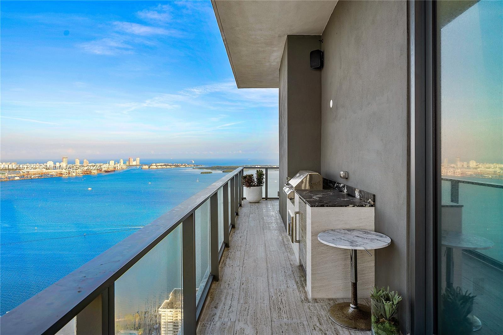 ECHO BRICKELL CONDO - Residential
