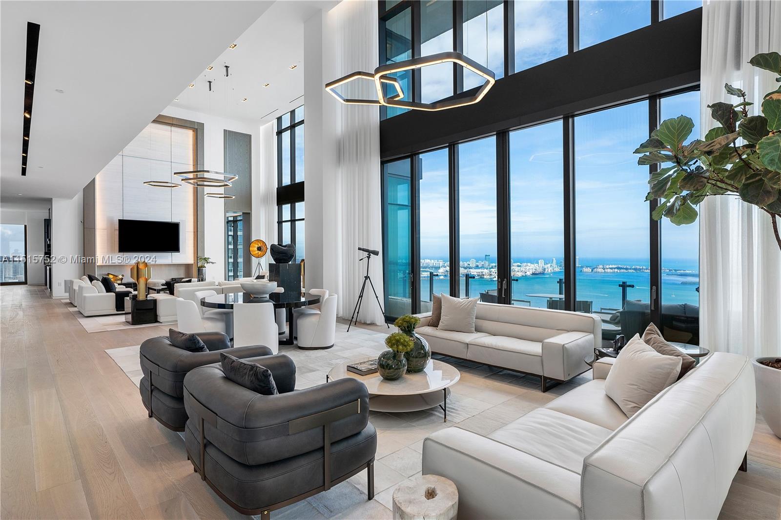 ECHO BRICKELL CONDO - Residential