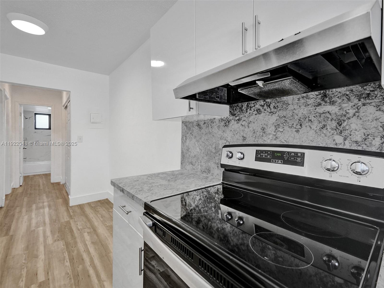 HALLANDALE PARK NO 2 - Residential Lease