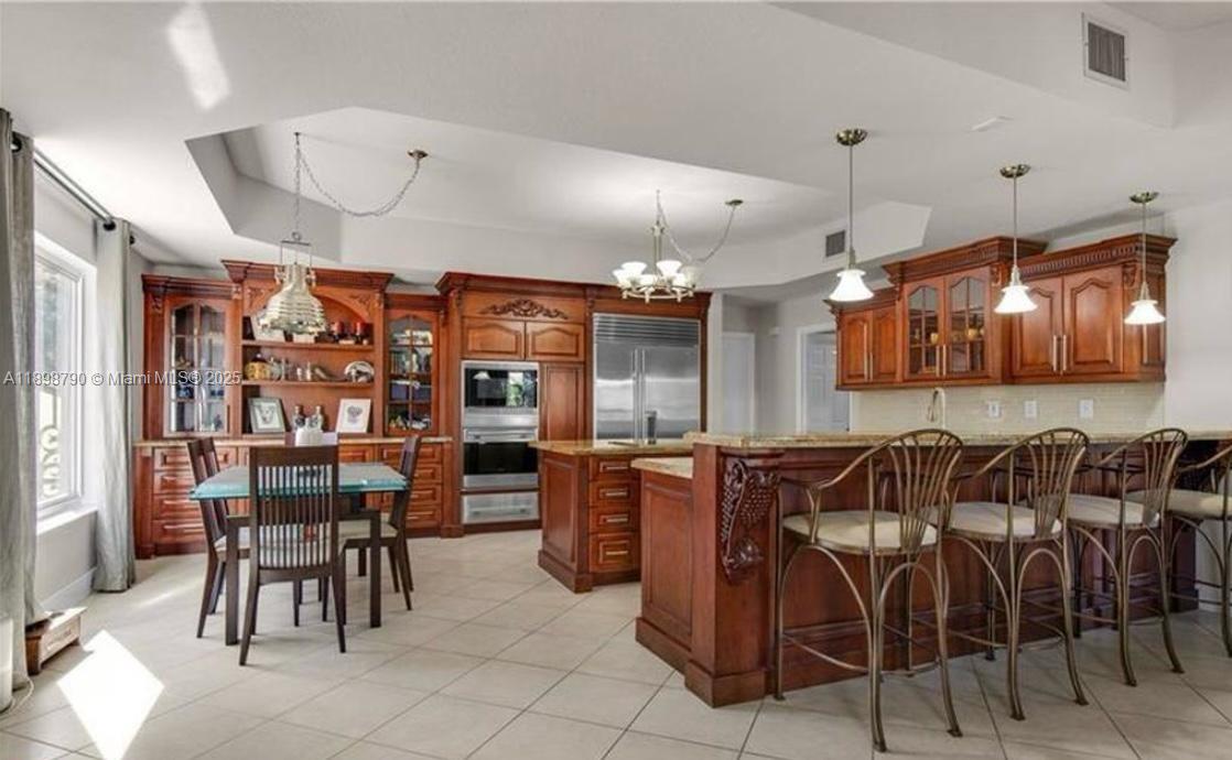 SILVERCREST LAKE ESTATES - Residential Lease