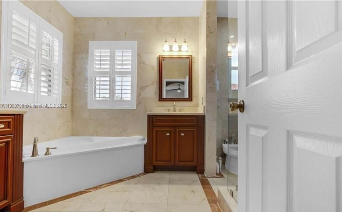 SILVERCREST LAKE ESTATES - Residential Lease