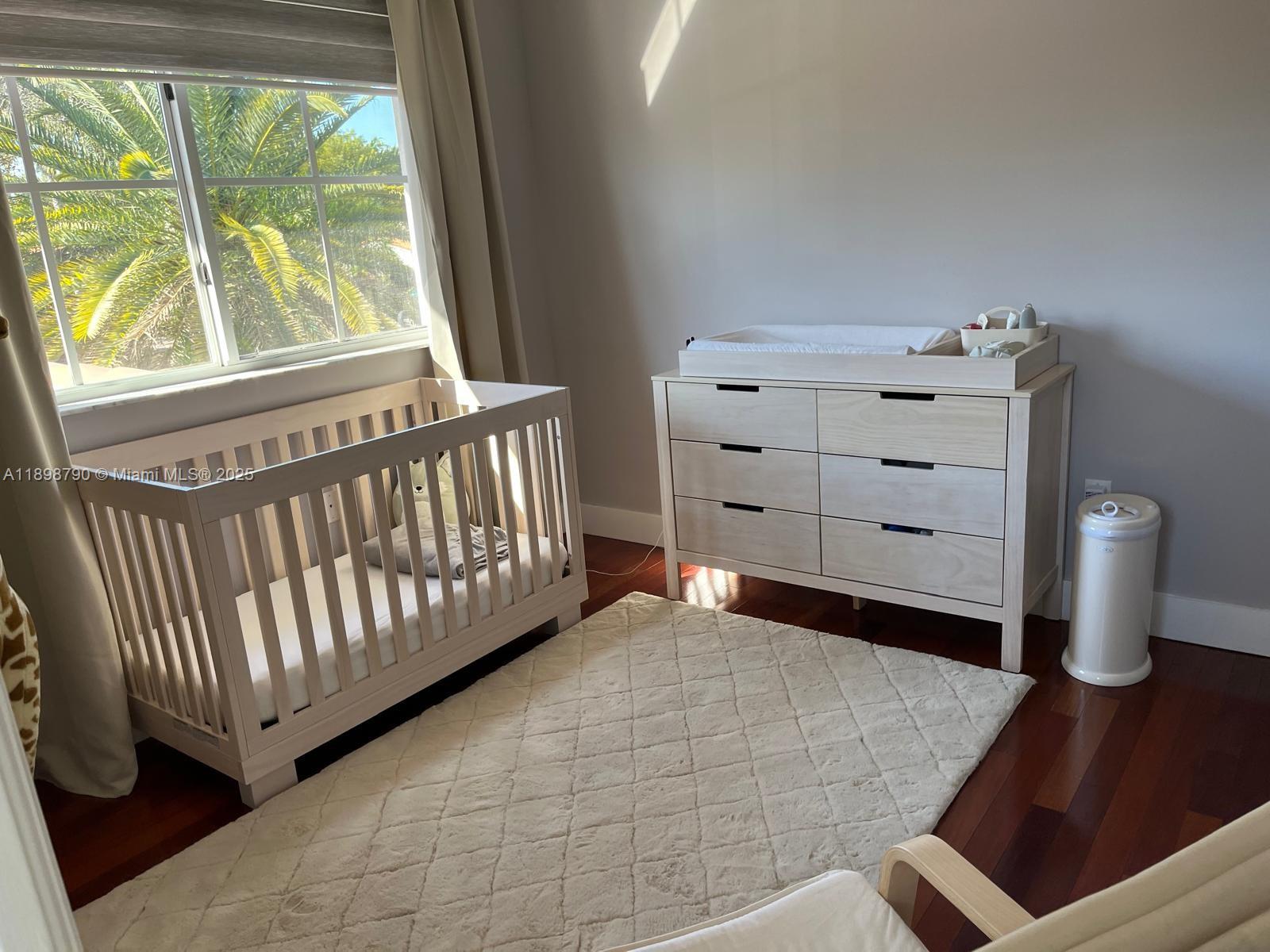 SILVERCREST LAKE ESTATES - Residential Lease