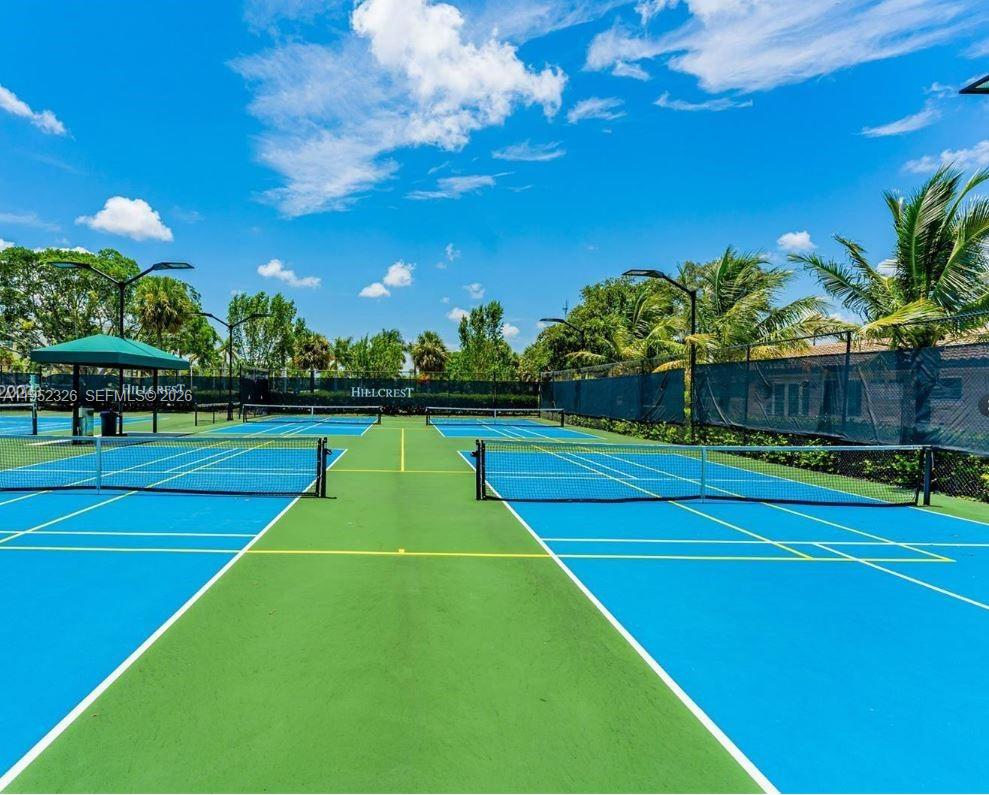 HILLCREST EAST NO 26 COND - Residential