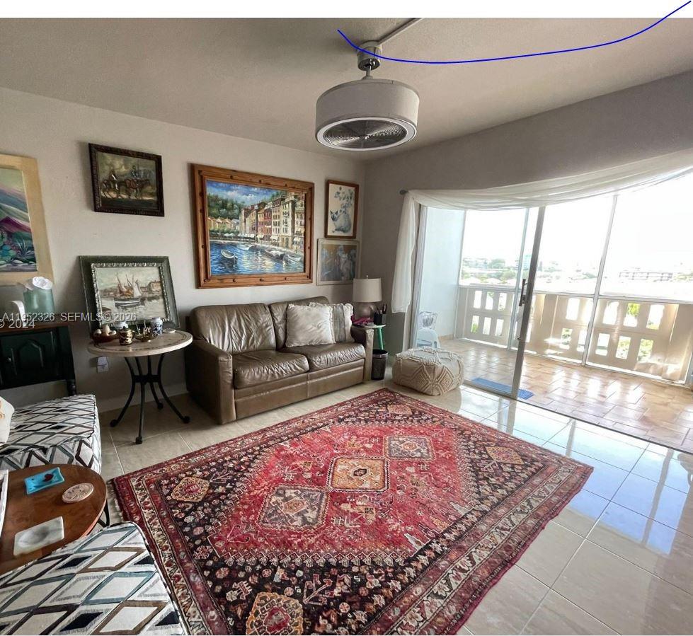 HILLCREST EAST NO 26 COND - Residential