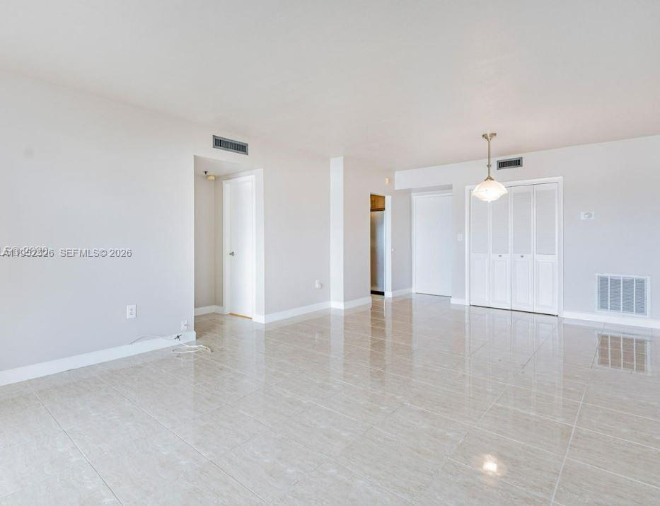 HILLCREST EAST NO 26 COND - Residential