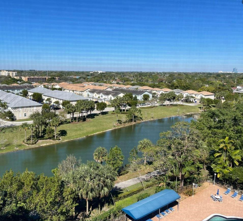 HILLCREST EAST NO 26 COND - Residential