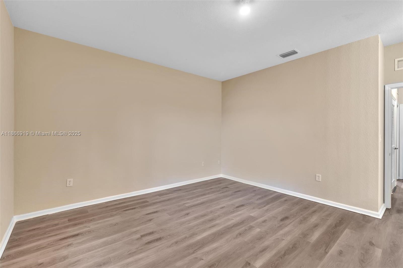 STROK PLAT NO 2 - Residential