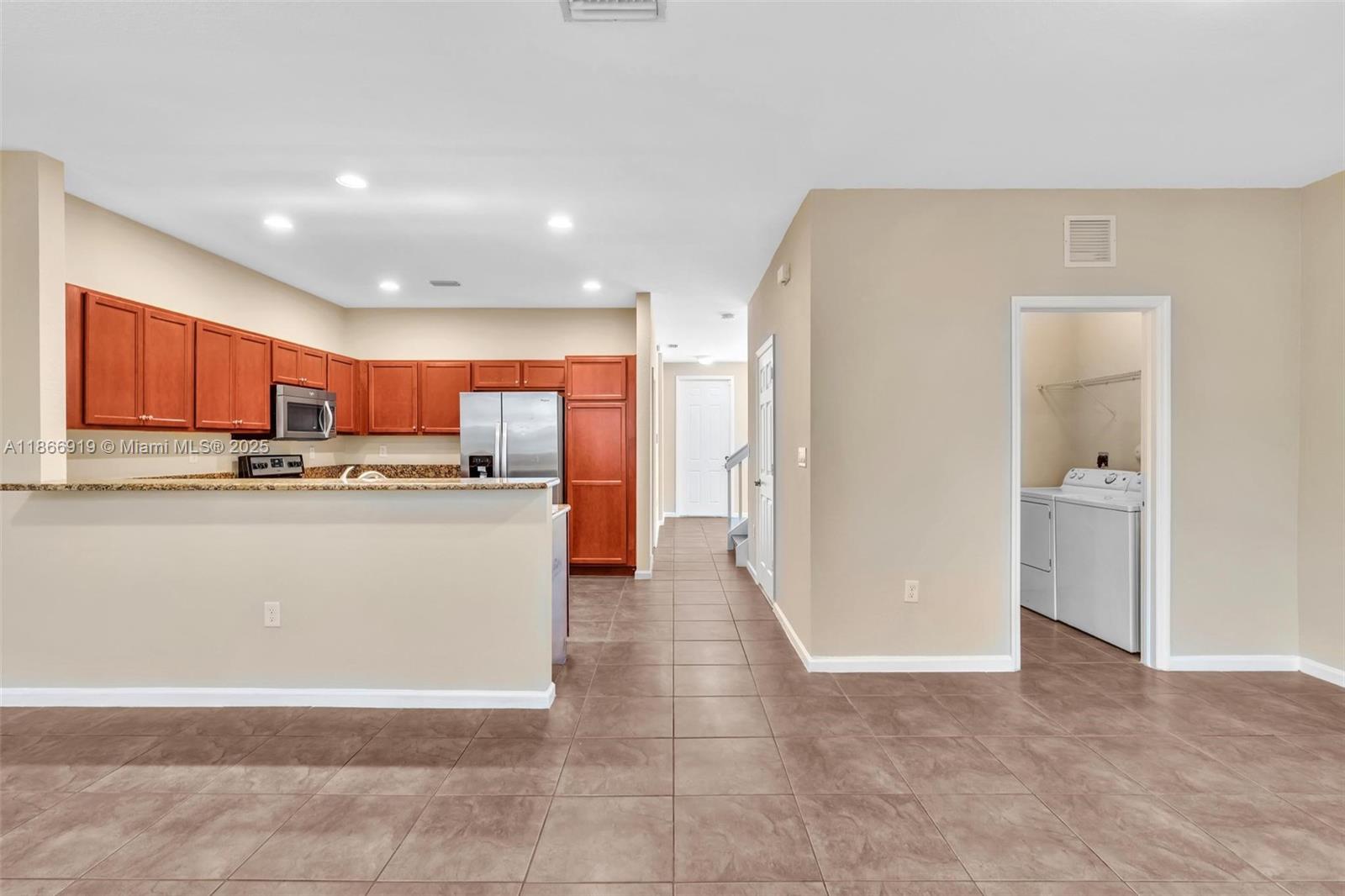 STROK PLAT NO 2 - Residential