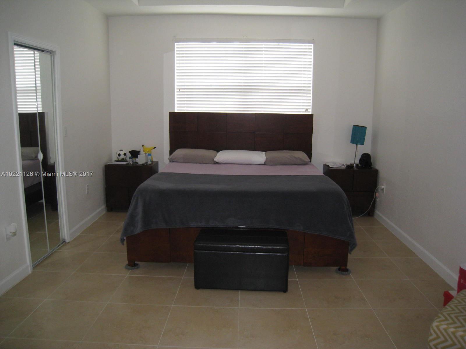 Islands At Doral Northwes - Residential Lease