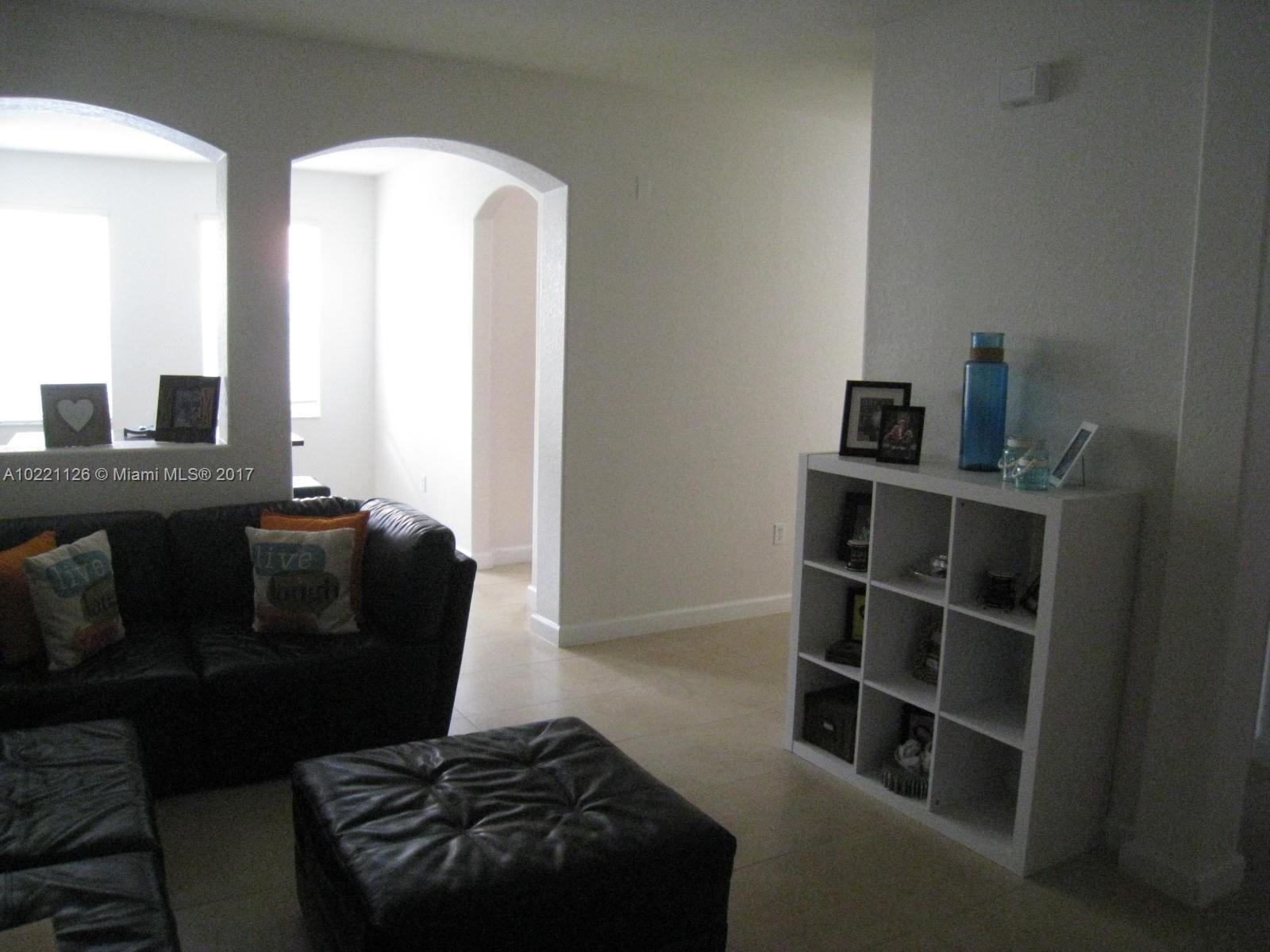 Islands At Doral Northwes - Residential Lease