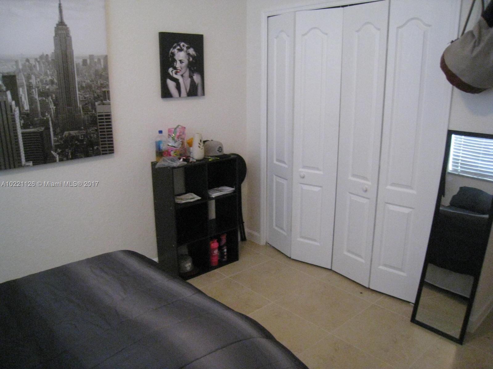 Islands At Doral Northwes - Residential Lease