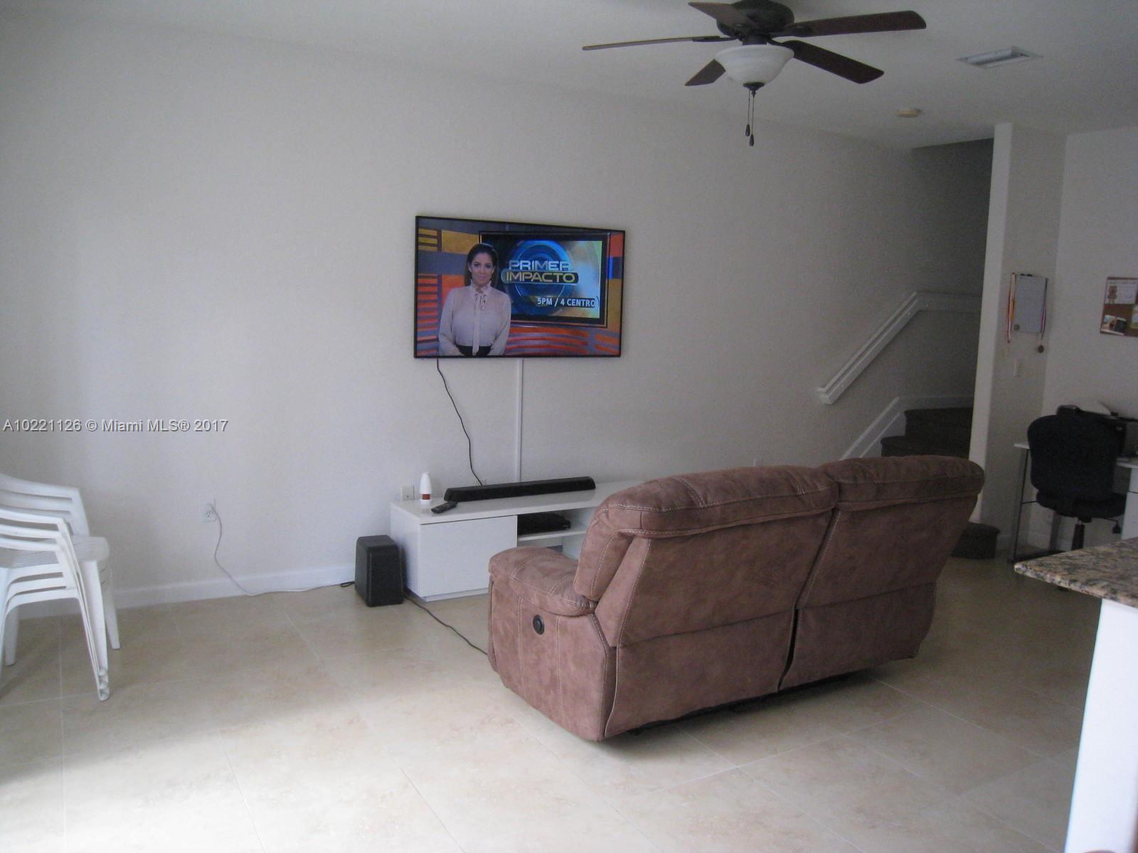 Islands At Doral Northwes - Residential Lease