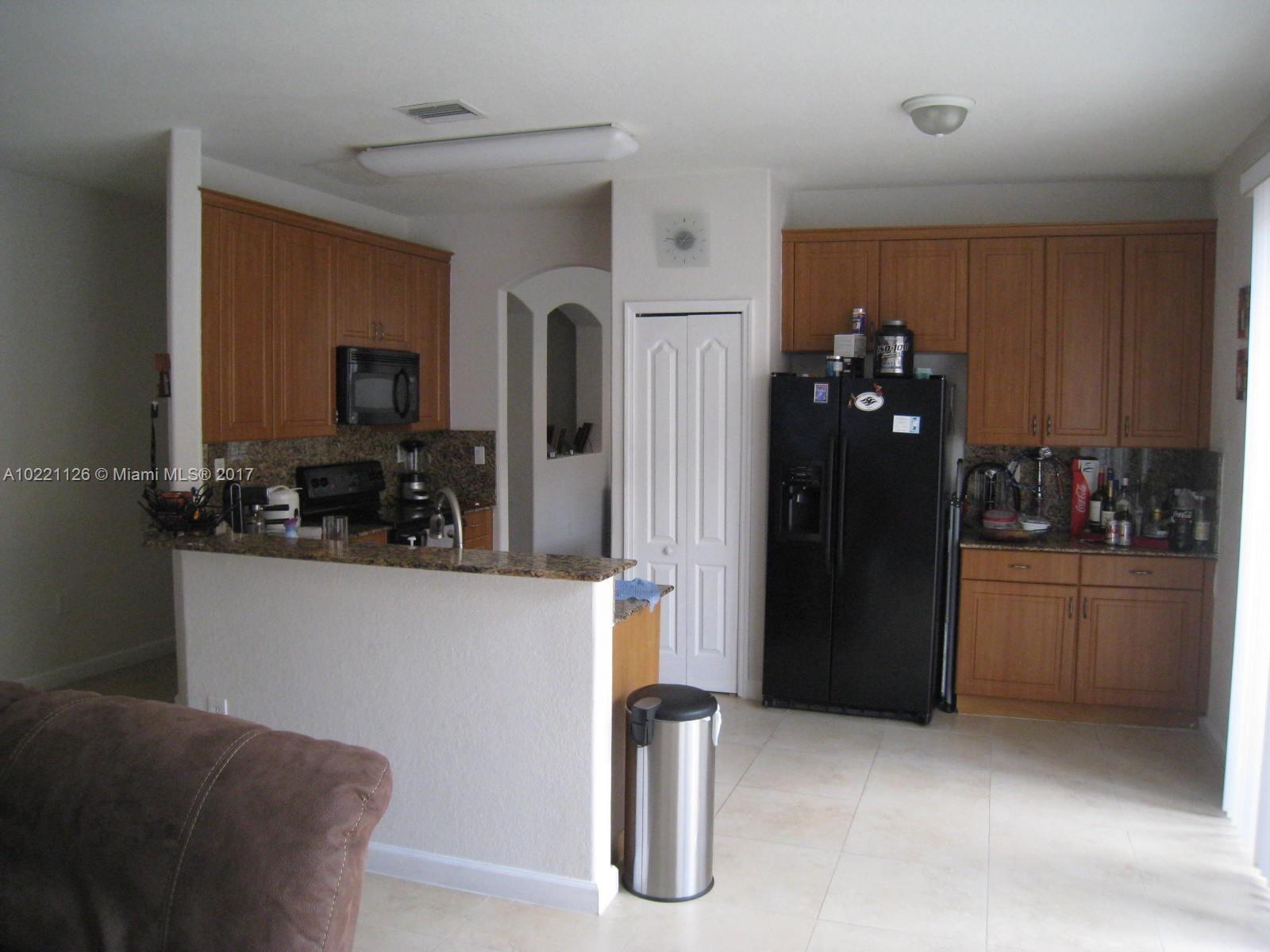 Islands At Doral Northwes - Residential Lease