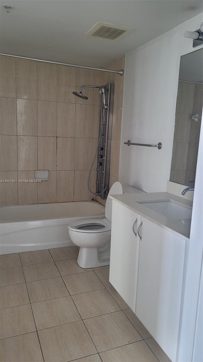 OPERA TOWER CONDO - Residential