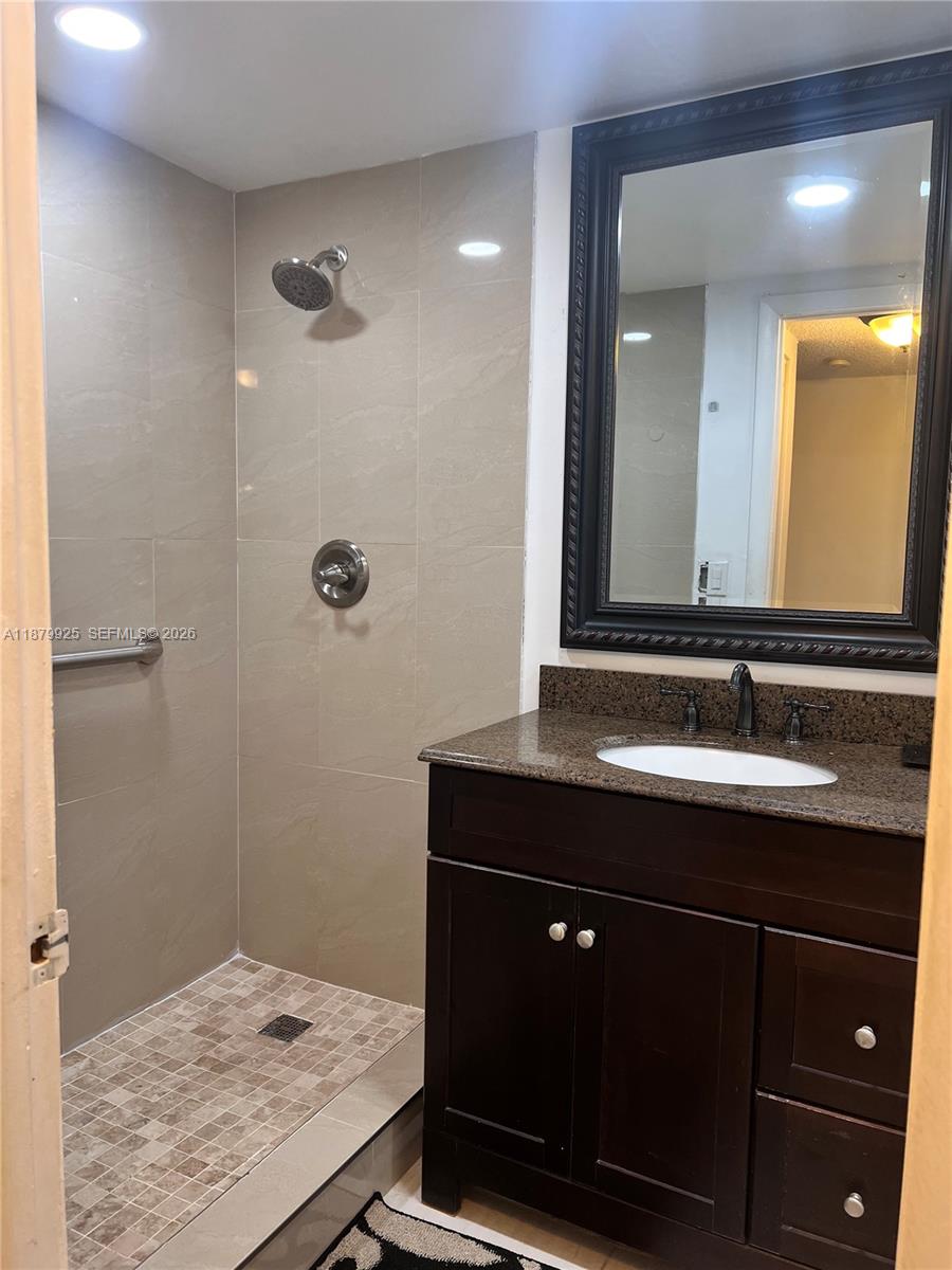 INTERNATIONAL VILLAGE AT - Residential