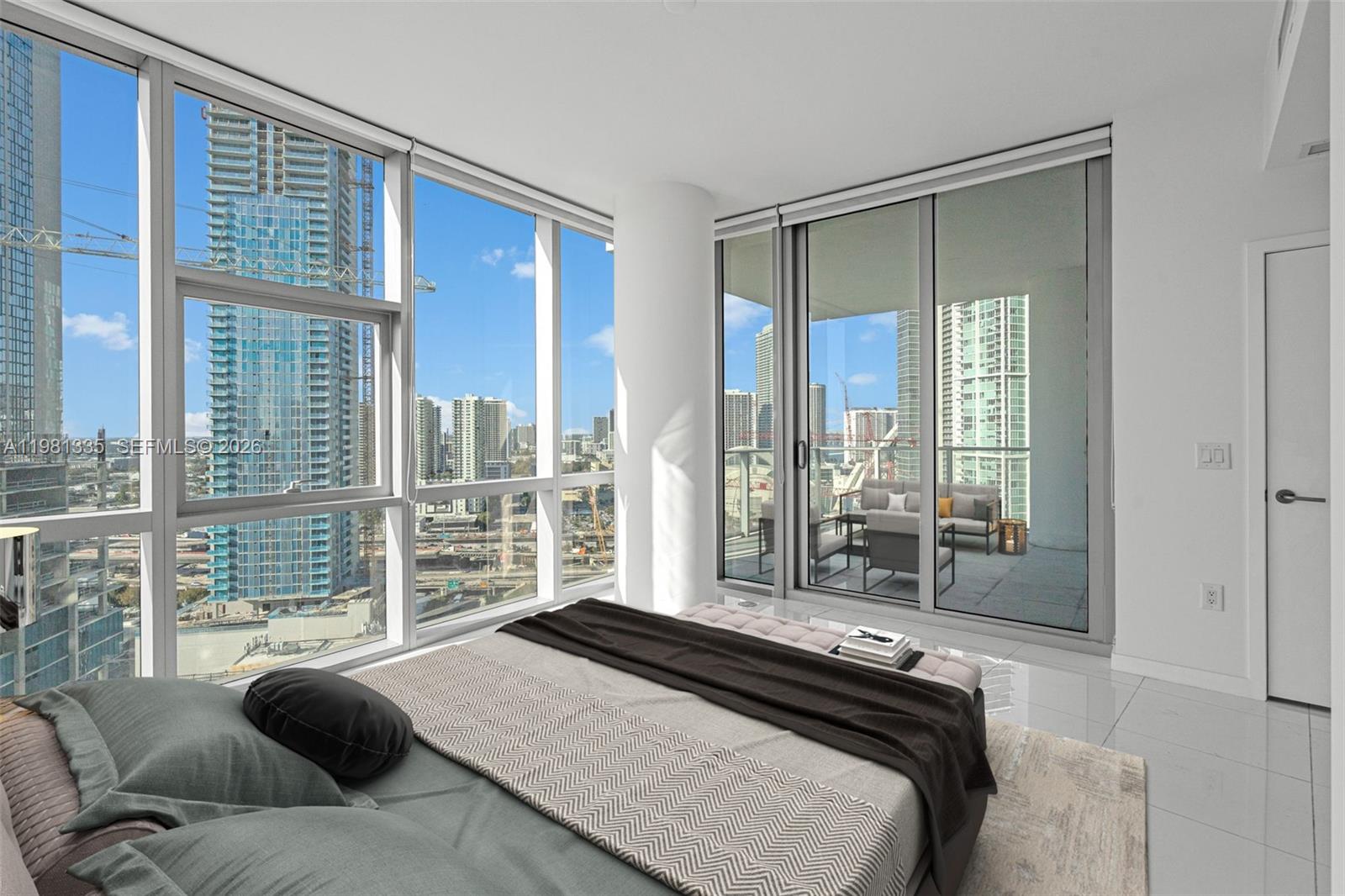 PARAMOUNT MIAMI WORLDCENT - Residential