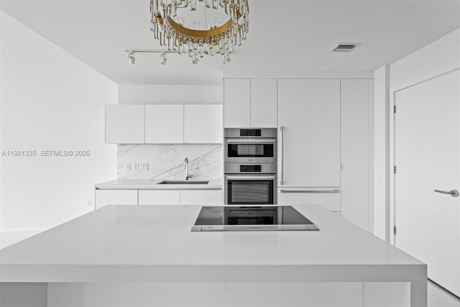 PARAMOUNT MIAMI WORLDCENT - Residential