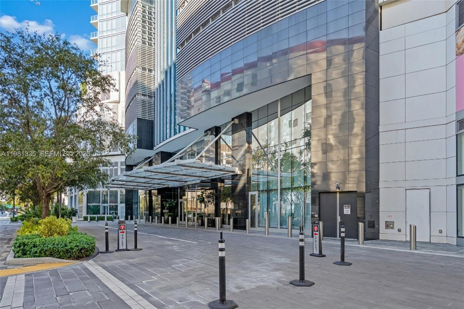 PARAMOUNT MIAMI WORLDCENT - Residential