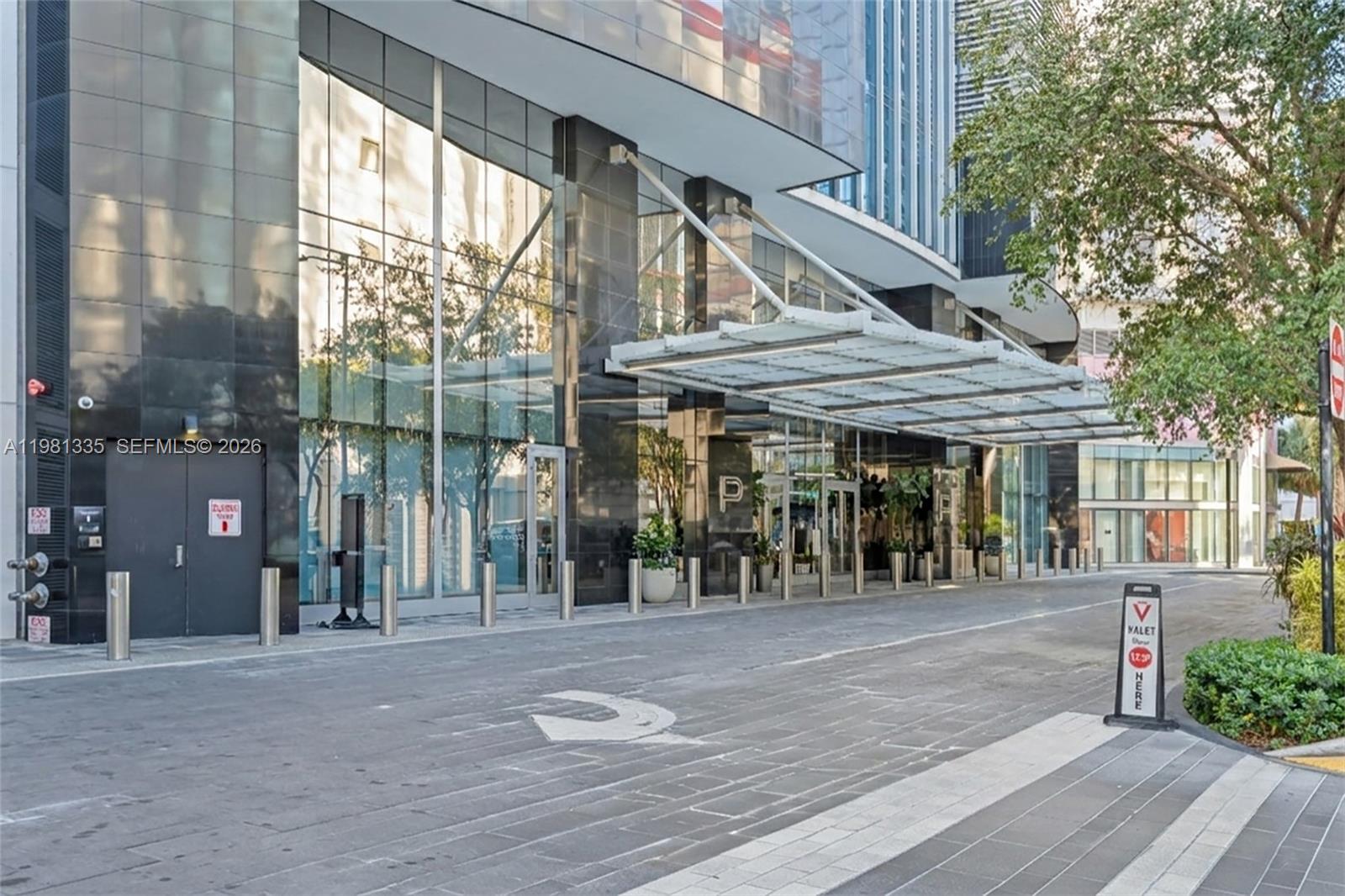 PARAMOUNT MIAMI WORLDCENT - Residential