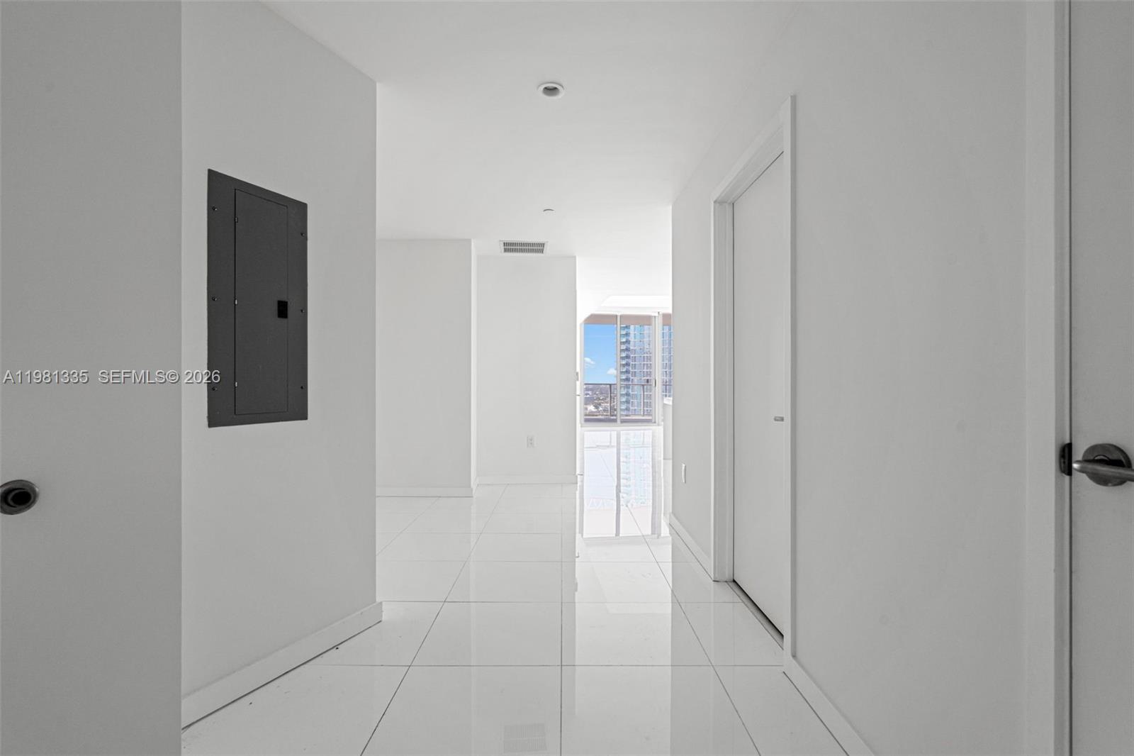 PARAMOUNT MIAMI WORLDCENT - Residential