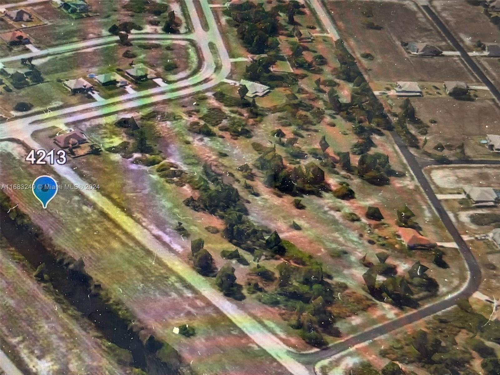 Amazing corner lot in a growing area at Cape Coral, excellent for your new home in a quite neighborhood!
Do not miss this amazing opportunity!