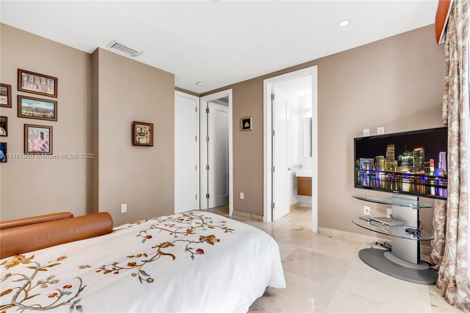 BISCAYNE KEY ESTATES - Residential