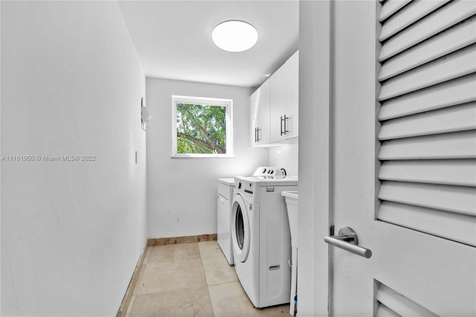 BISCAYNE KEY ESTATES - Residential