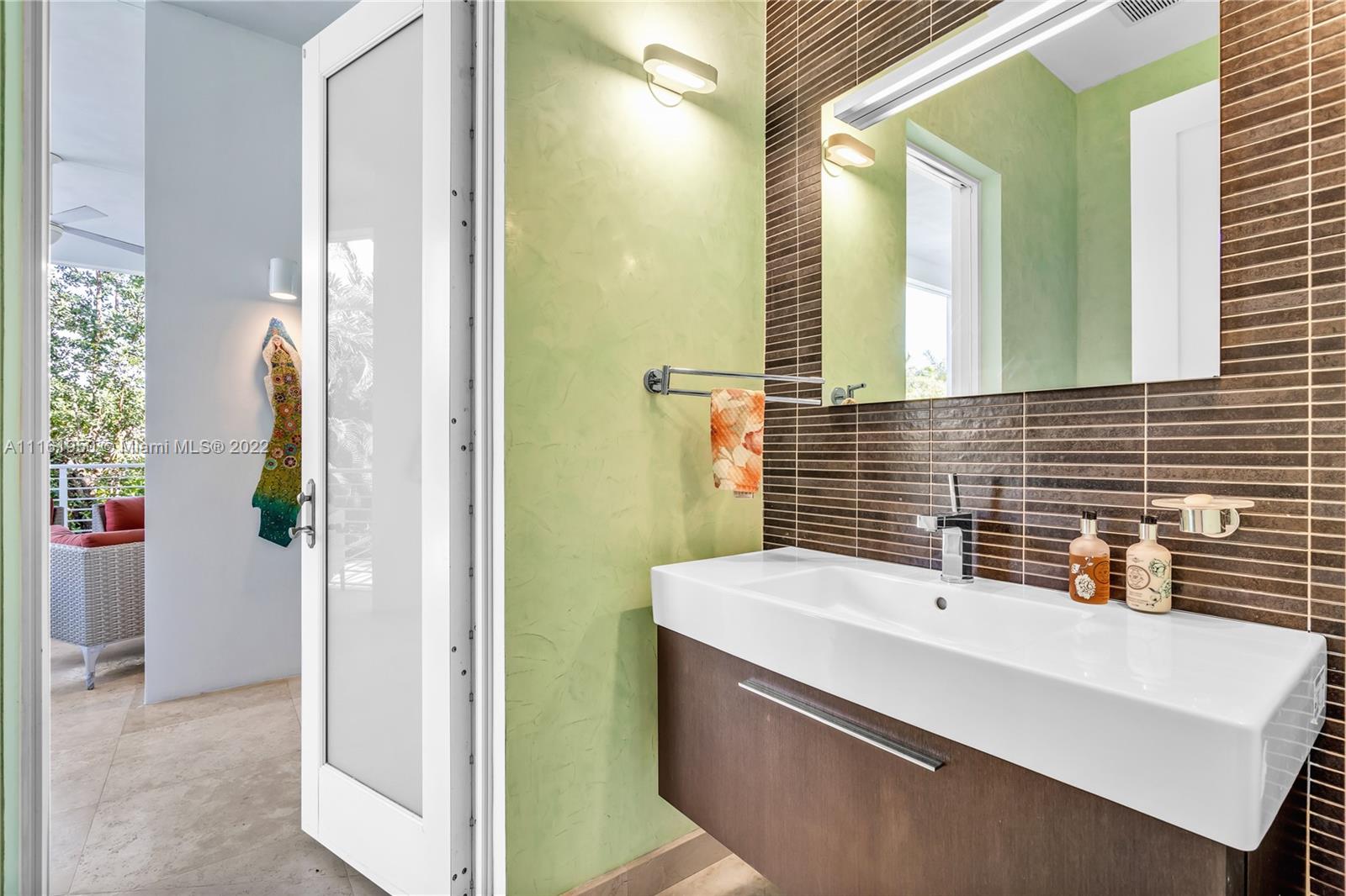 BISCAYNE KEY ESTATES - Residential