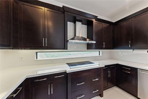 A home in Cooper City
