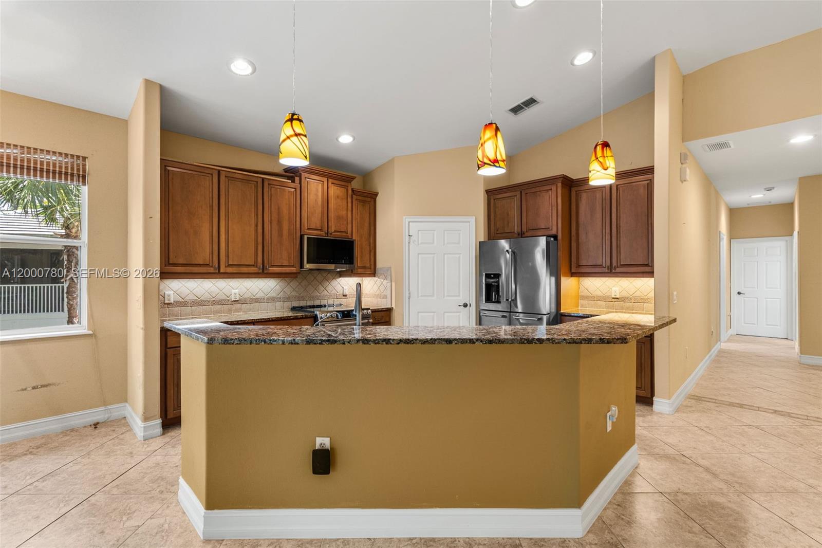 BIMINI BAY III AT TARPON B - Residential