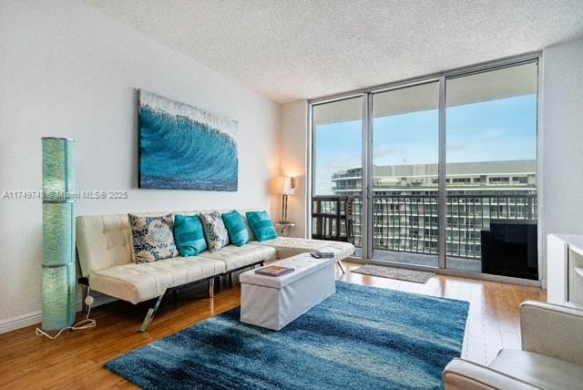 OPERA TOWER CONDO - Residential