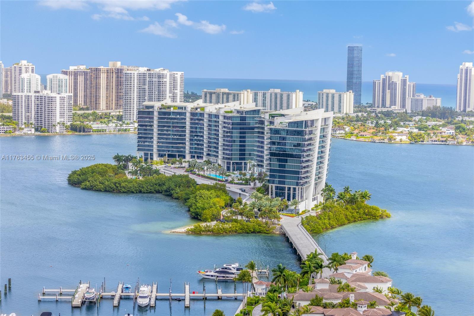Property for Sale at 4000 Island Blvd Ph6, Aventura, Miami-Dade County, Florida - Bedrooms: 2 
Bathrooms: 3  - $2,300,000