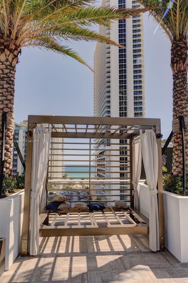 4010 SOUTH OCEAN CONDO - Residential Lease