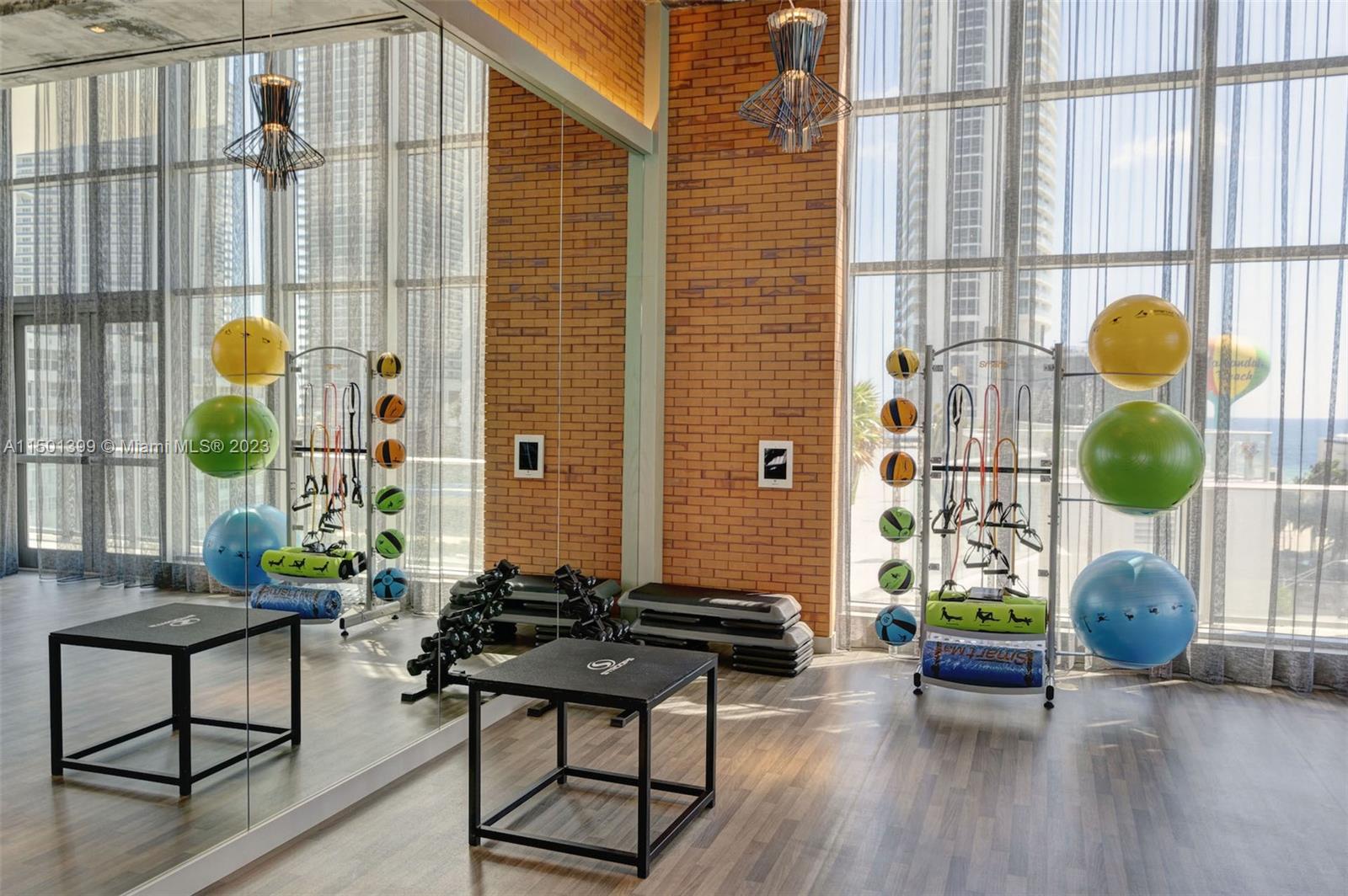 4010 SOUTH OCEAN CONDO - Residential Lease