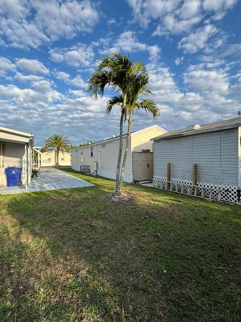 GOLDCOASTER MOBILE HOME - Residential