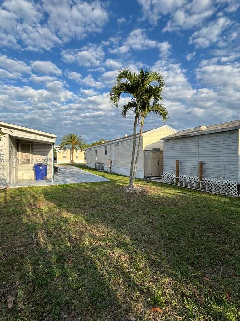GOLDCOASTER MOBILE HOME - Residential