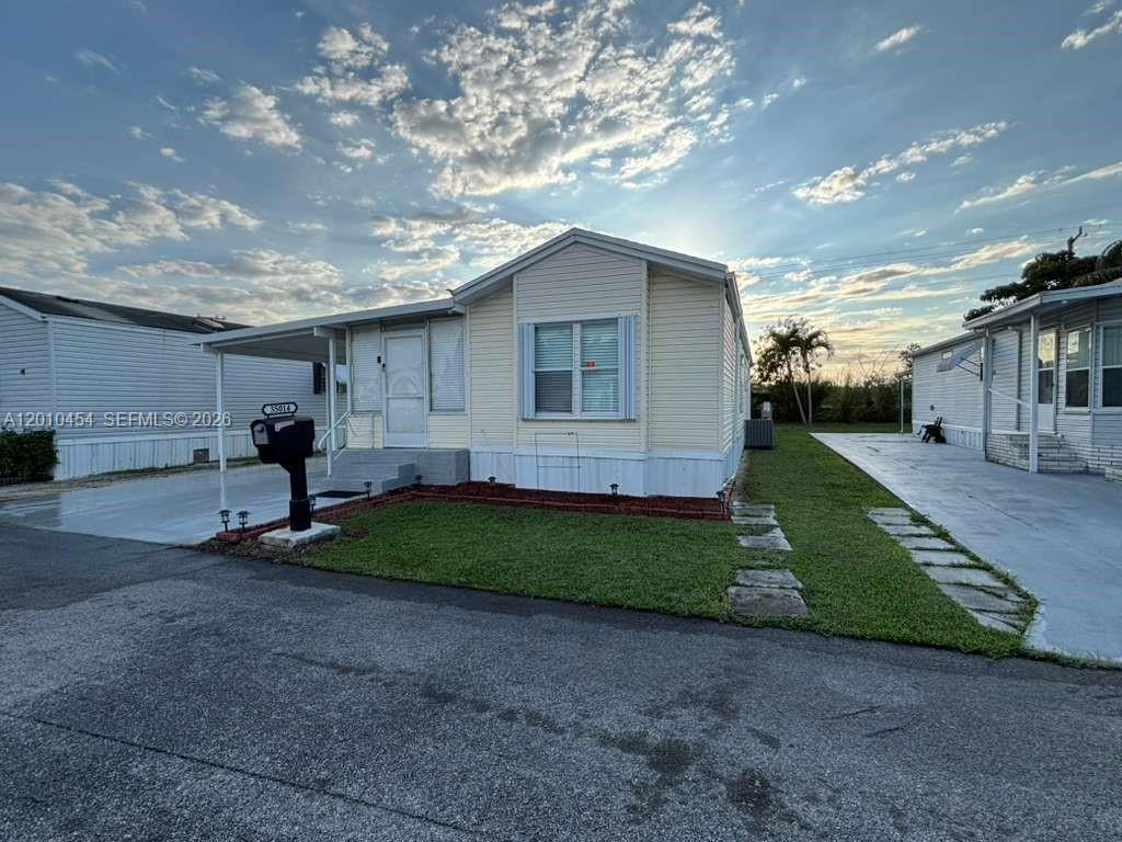 GOLDCOASTER MOBILE HOME - Residential