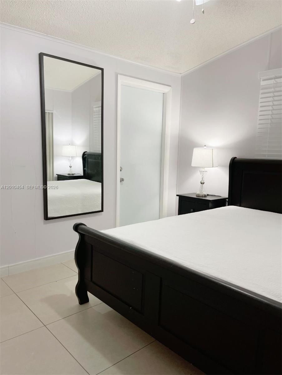 GOLDCOASTER MOBILE HOME - Residential