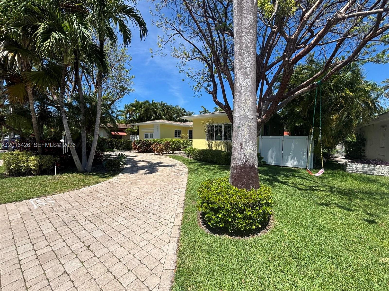 7511 Miami View Dr 0