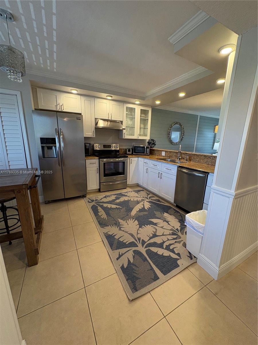JUPITER BAY EAST CONDO - Residential