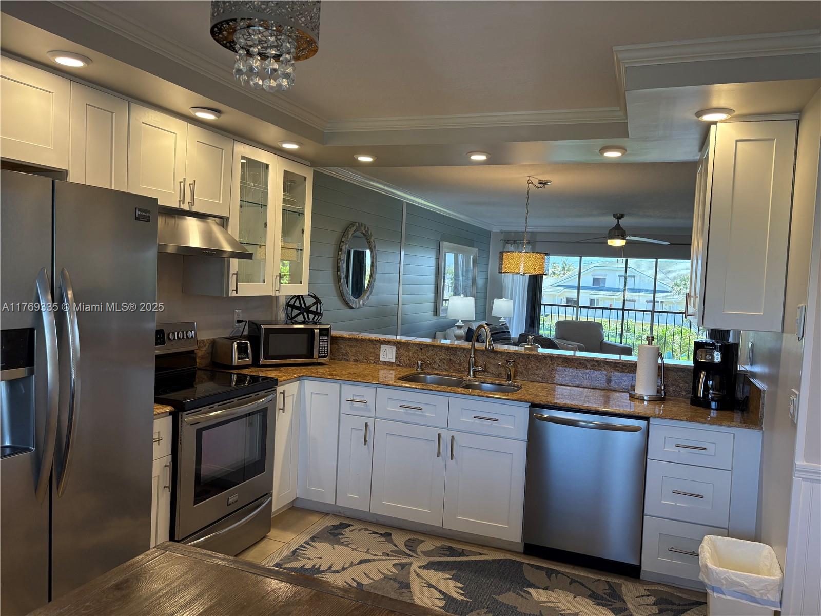 JUPITER BAY EAST CONDO - Residential