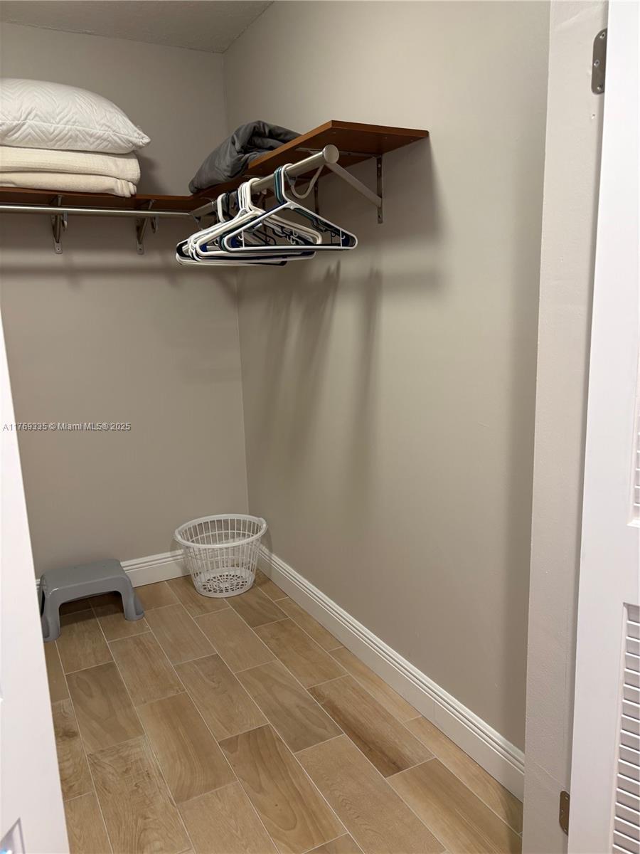 JUPITER BAY EAST CONDO - Residential