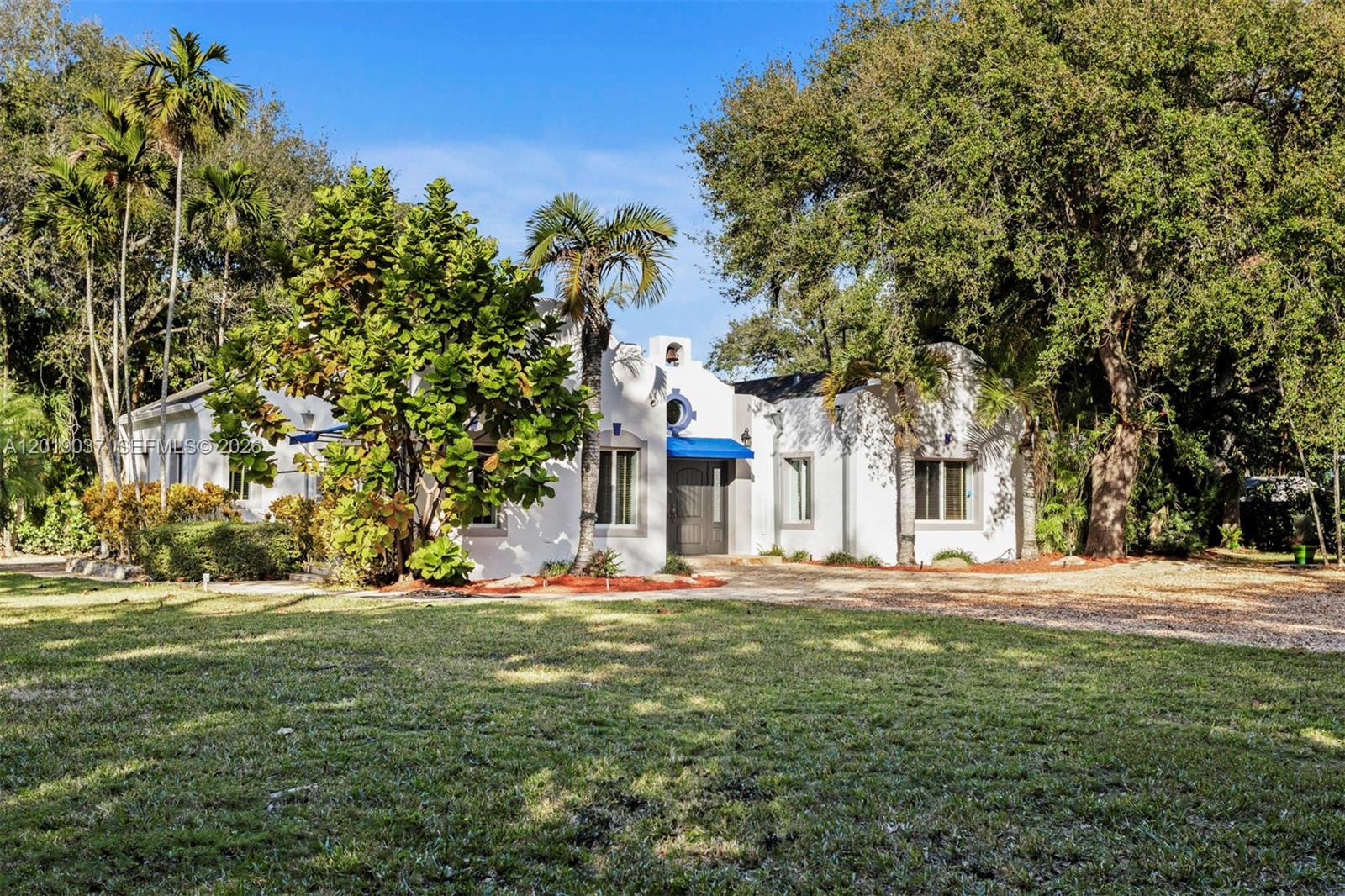 7975 Sunset Dr 7975