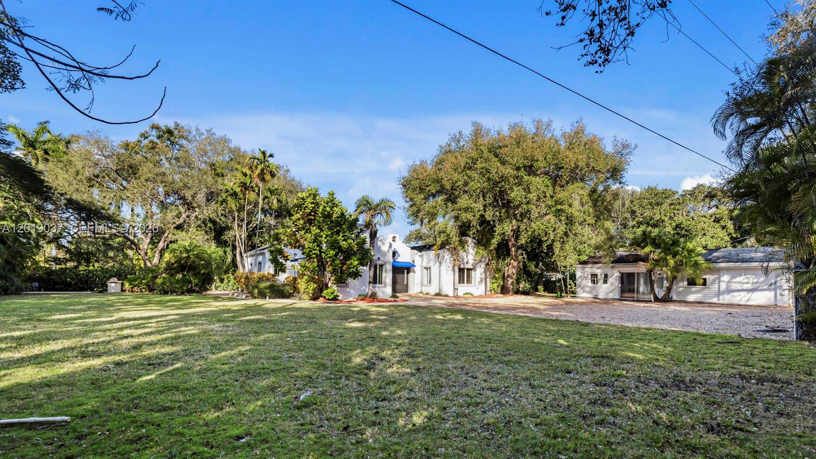 7975 Sunset Dr 7975