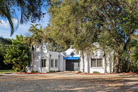 7975 Sunset Dr 7975 Miami FL 33143